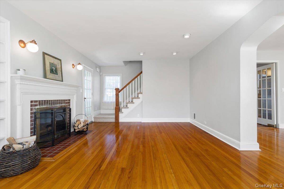 35 Gordon Place