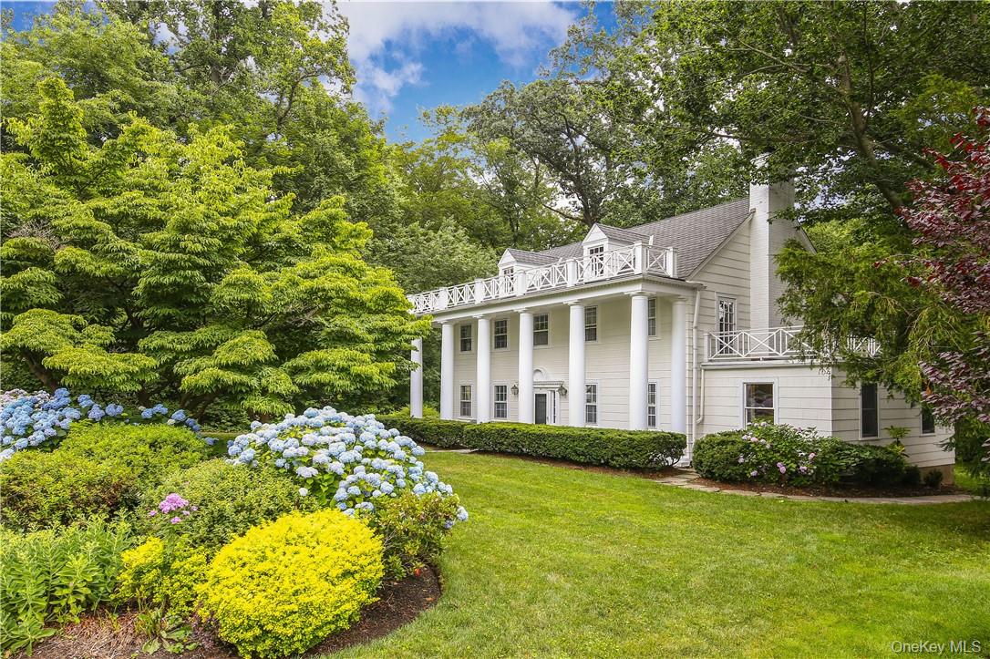 22 Woods Lane