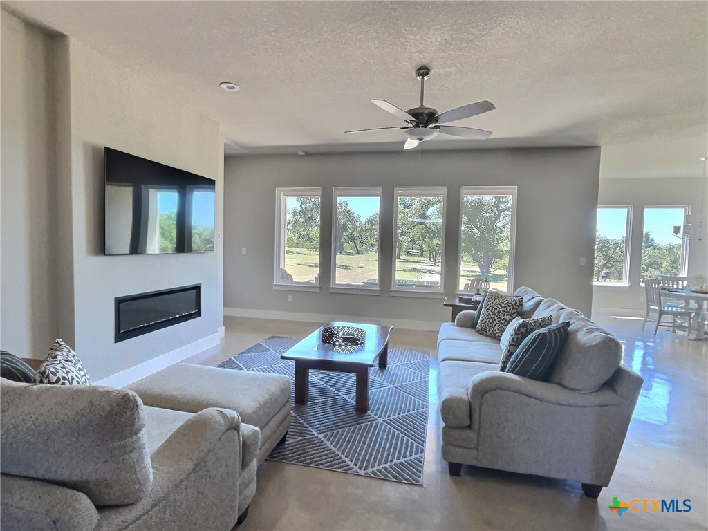 631 Crossman