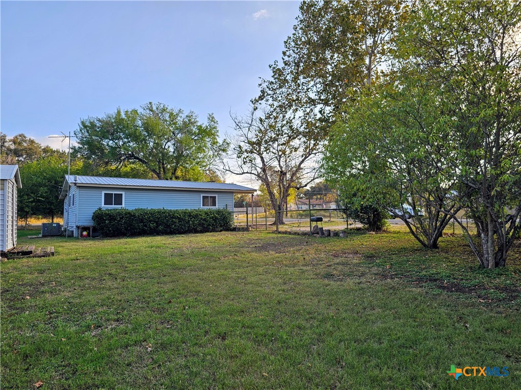 1040 Green Hill Drive