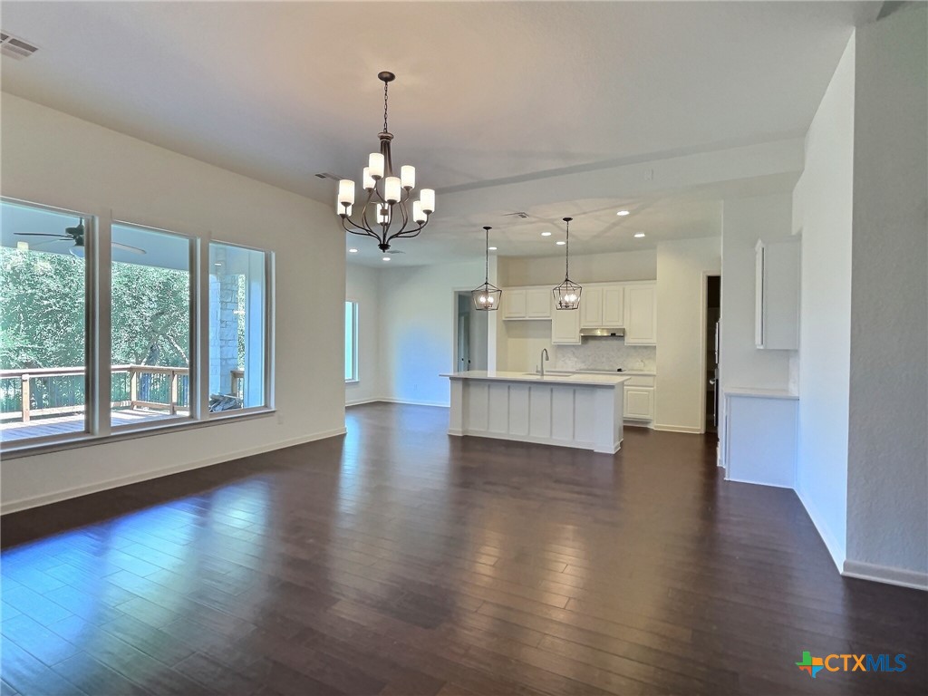 1921 Hunters Cove