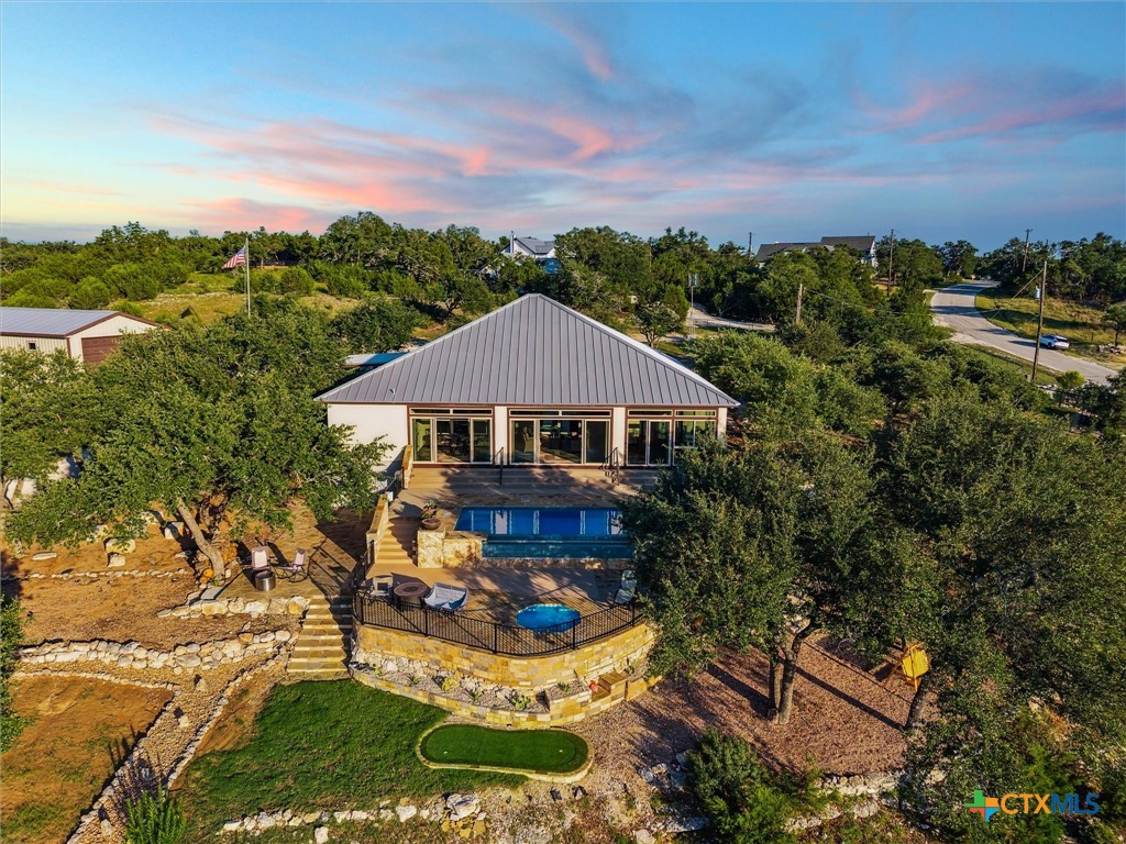 624 Crossman