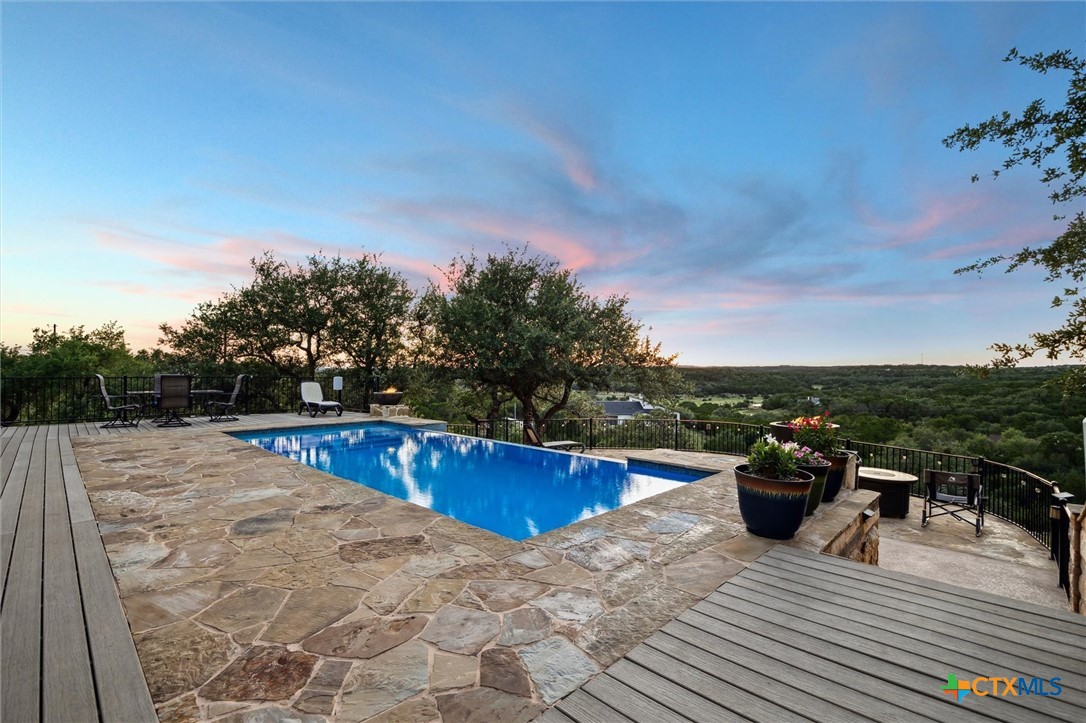 624 Crossman