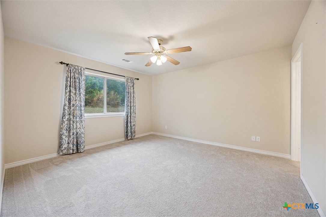 1135 Twisted Oak Court