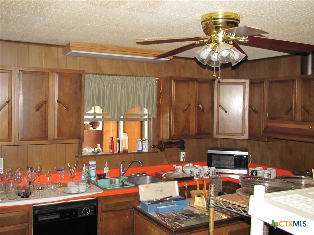 2807 Westview Drive