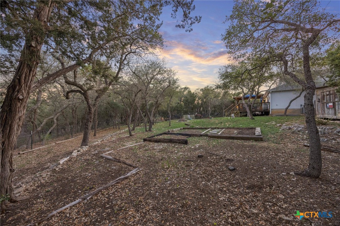 1328 Cottonwood Road