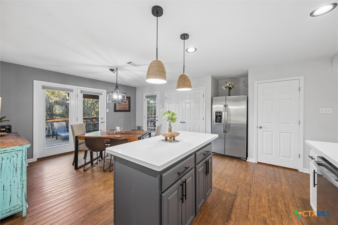 1328 Cottonwood Road