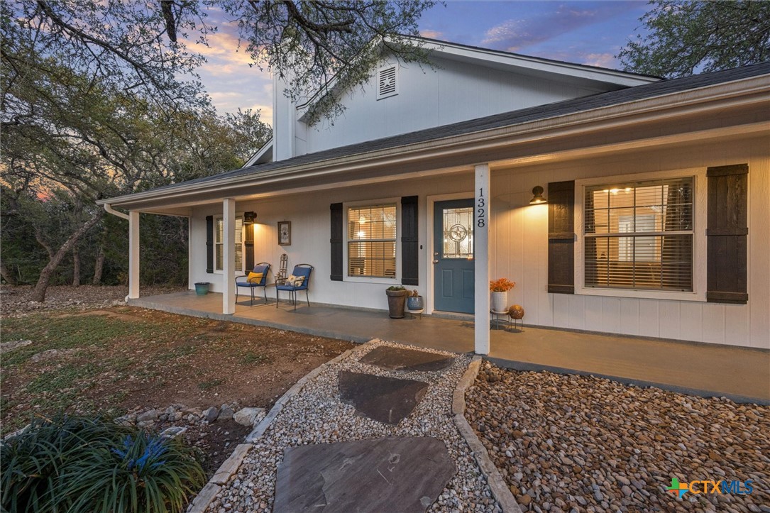 1328 Cottonwood Road