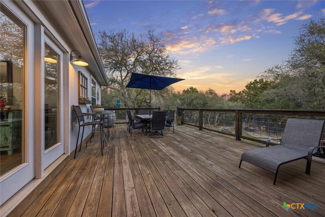 1328 Cottonwood Road