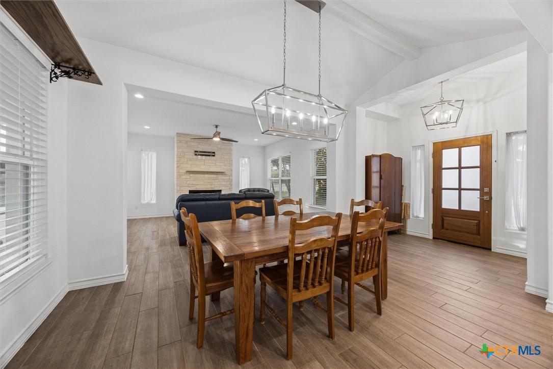 1420 Persimmon Pass