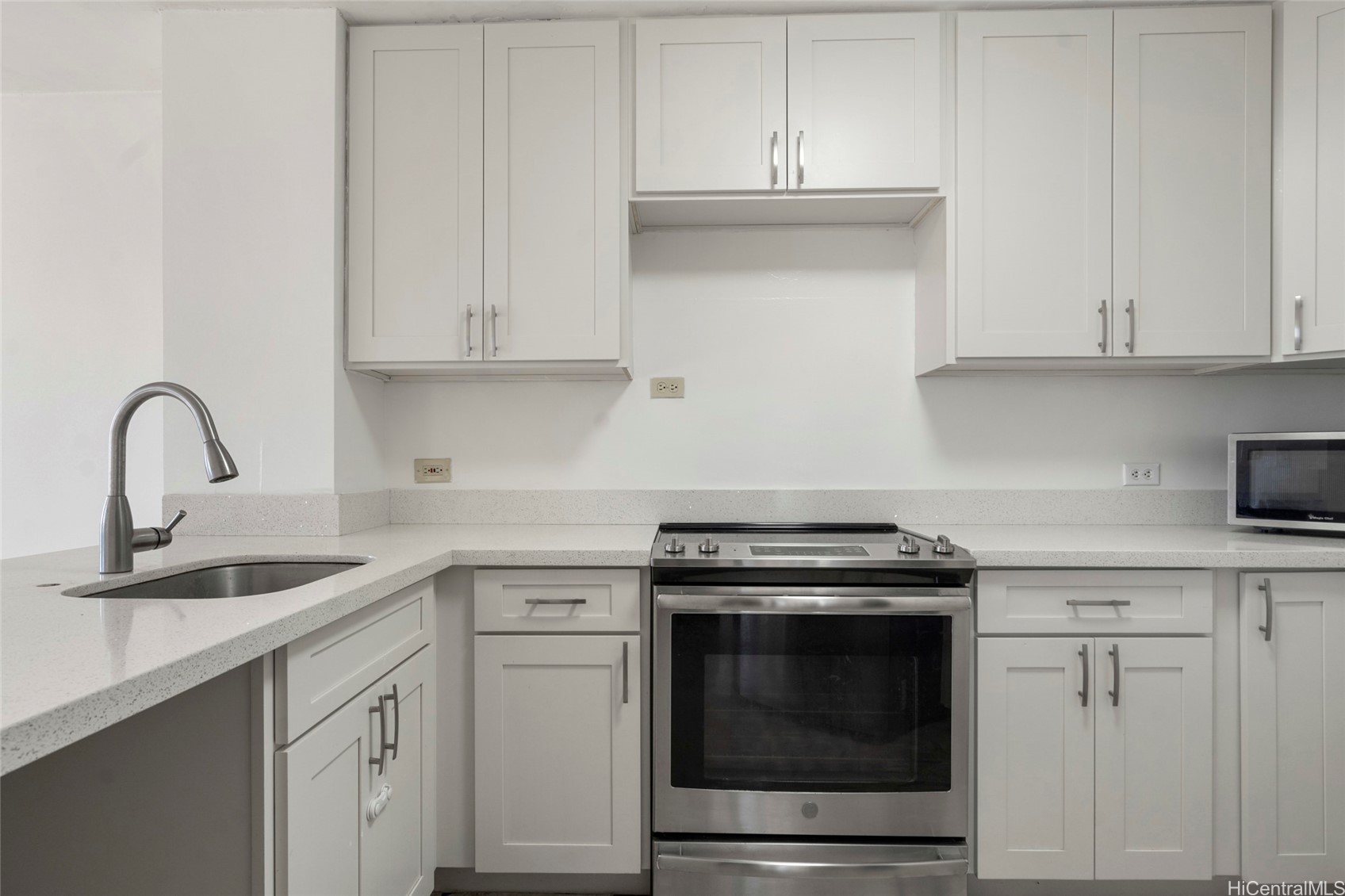 2101 Nuuanu Avenue I 303 Unit: I  303