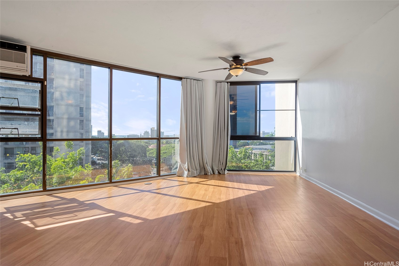 2101 Nuuanu Avenue I 303 Unit: I  303