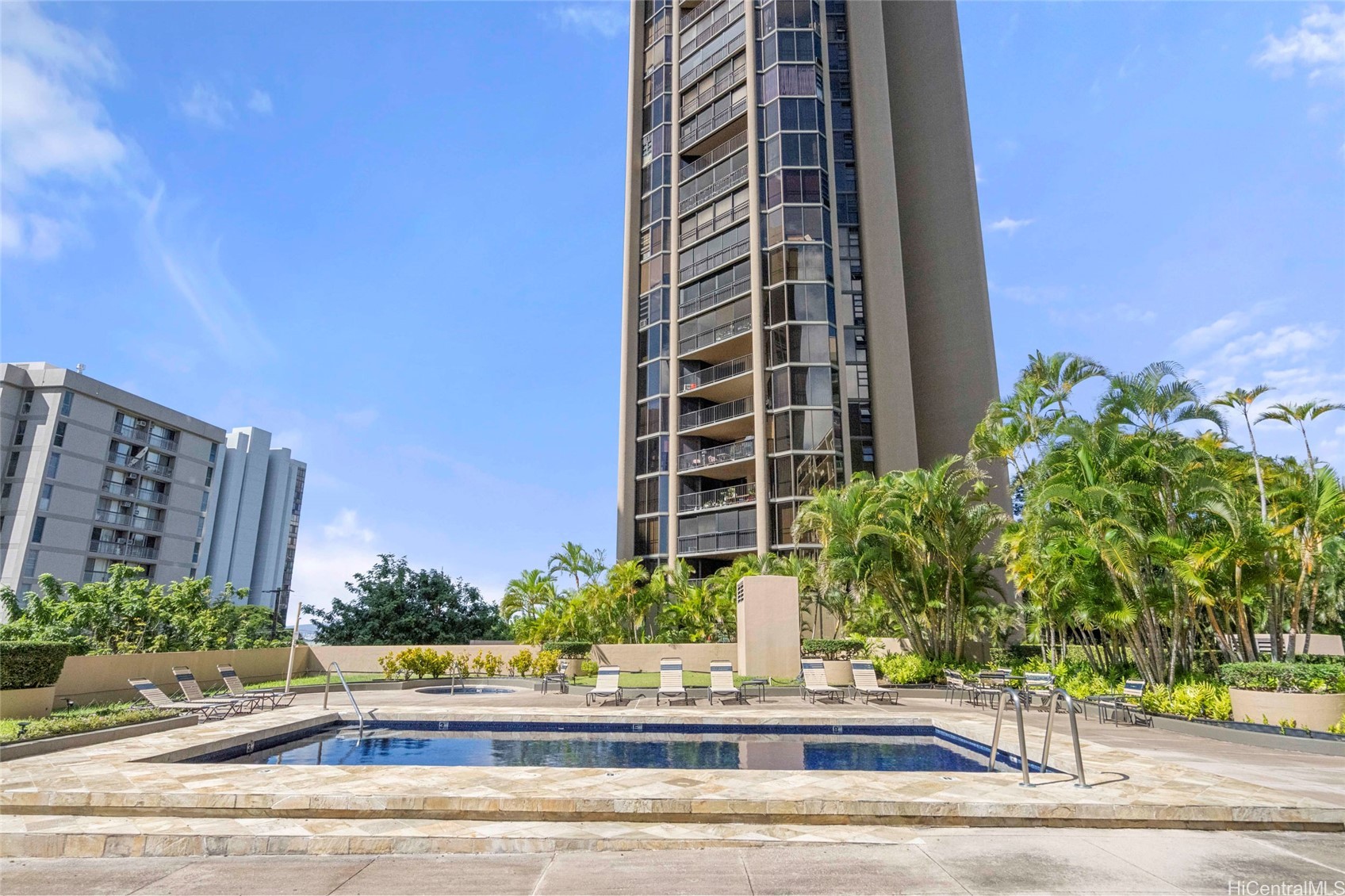 2101 Nuuanu Avenue I 303 Unit: I  303