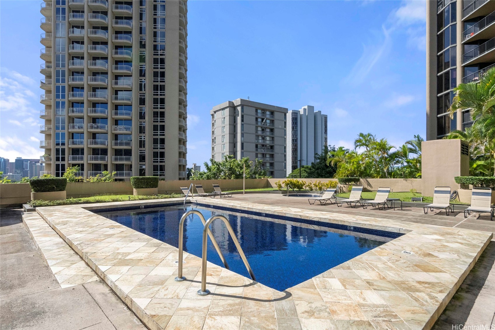 2101 Nuuanu Avenue I 303 Unit: I  303