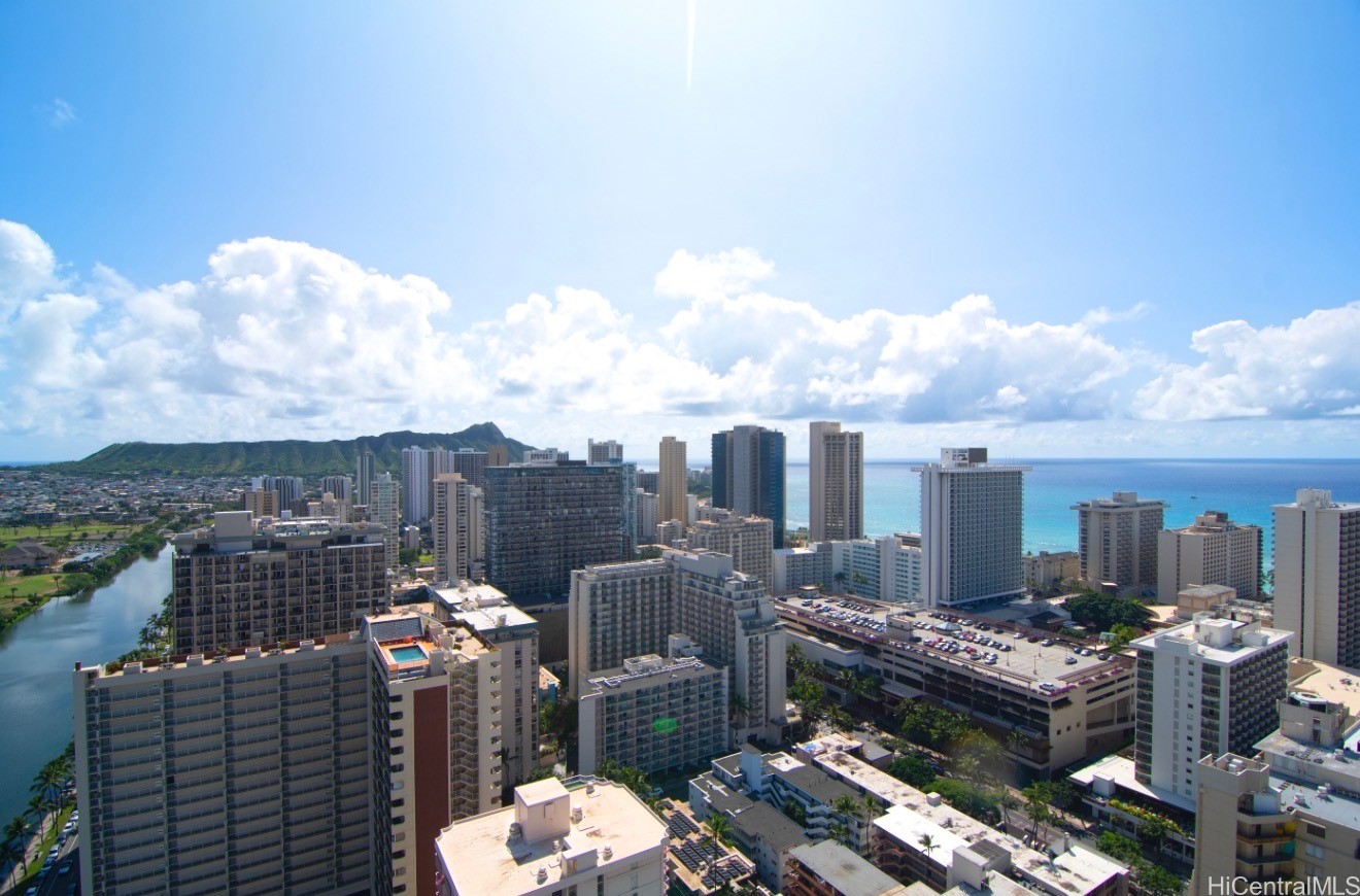 445 Seaside Avenue 3909