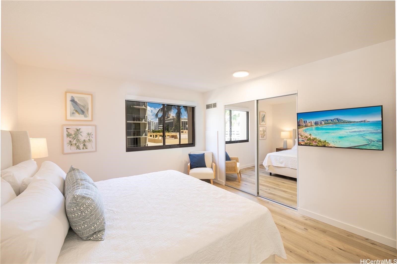 2470 Kalakaua Avenue 504