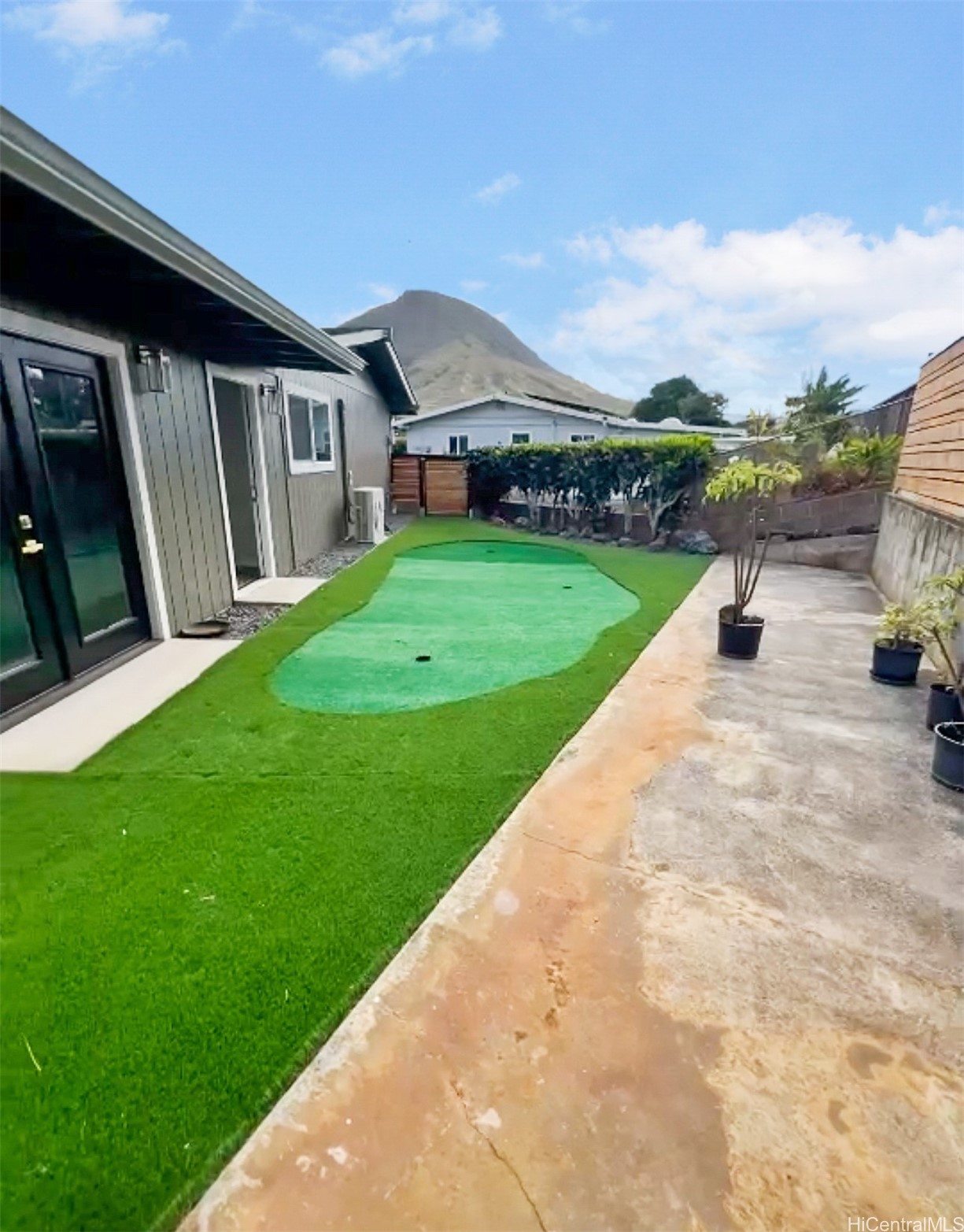 362 Waiopua Place