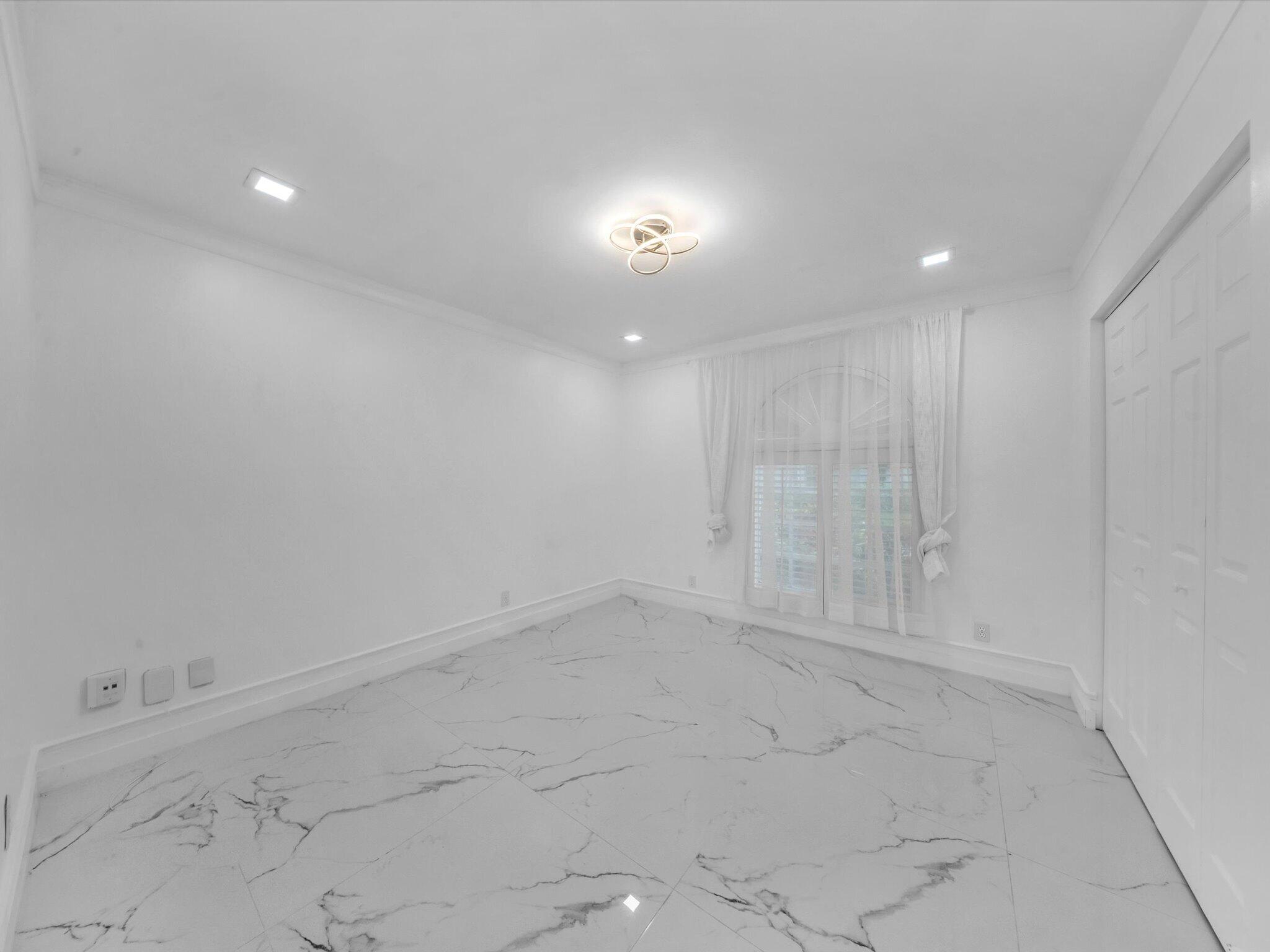 2065 NW 127TH Terrace