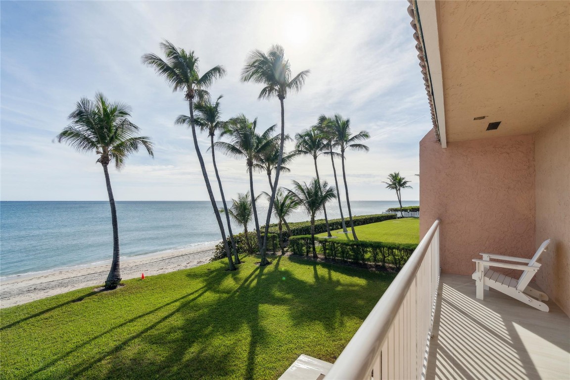 1173 Hillsboro Mile Unit: Unit 2 Building 1