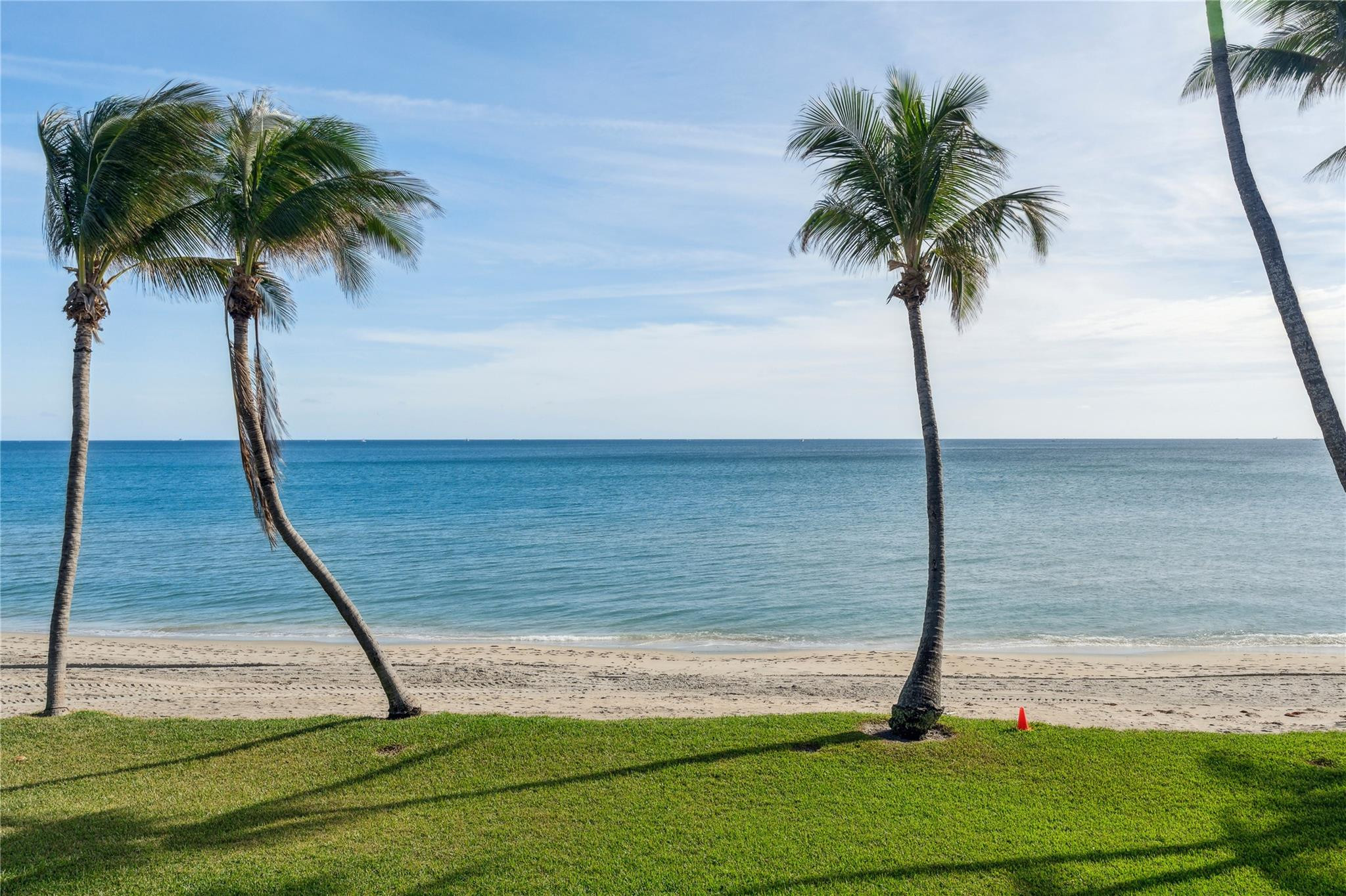 1173 Hillsboro Mile Unit: Unit 2 Building 1