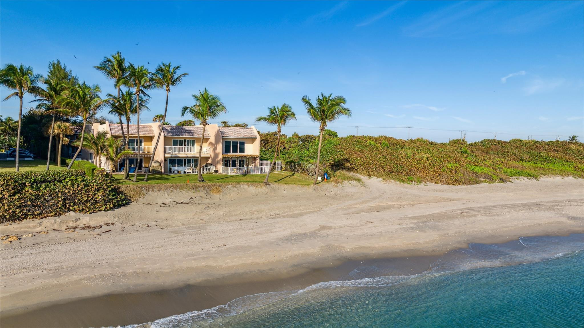 1173 Hillsboro Mile Unit: Unit 2 Building 1