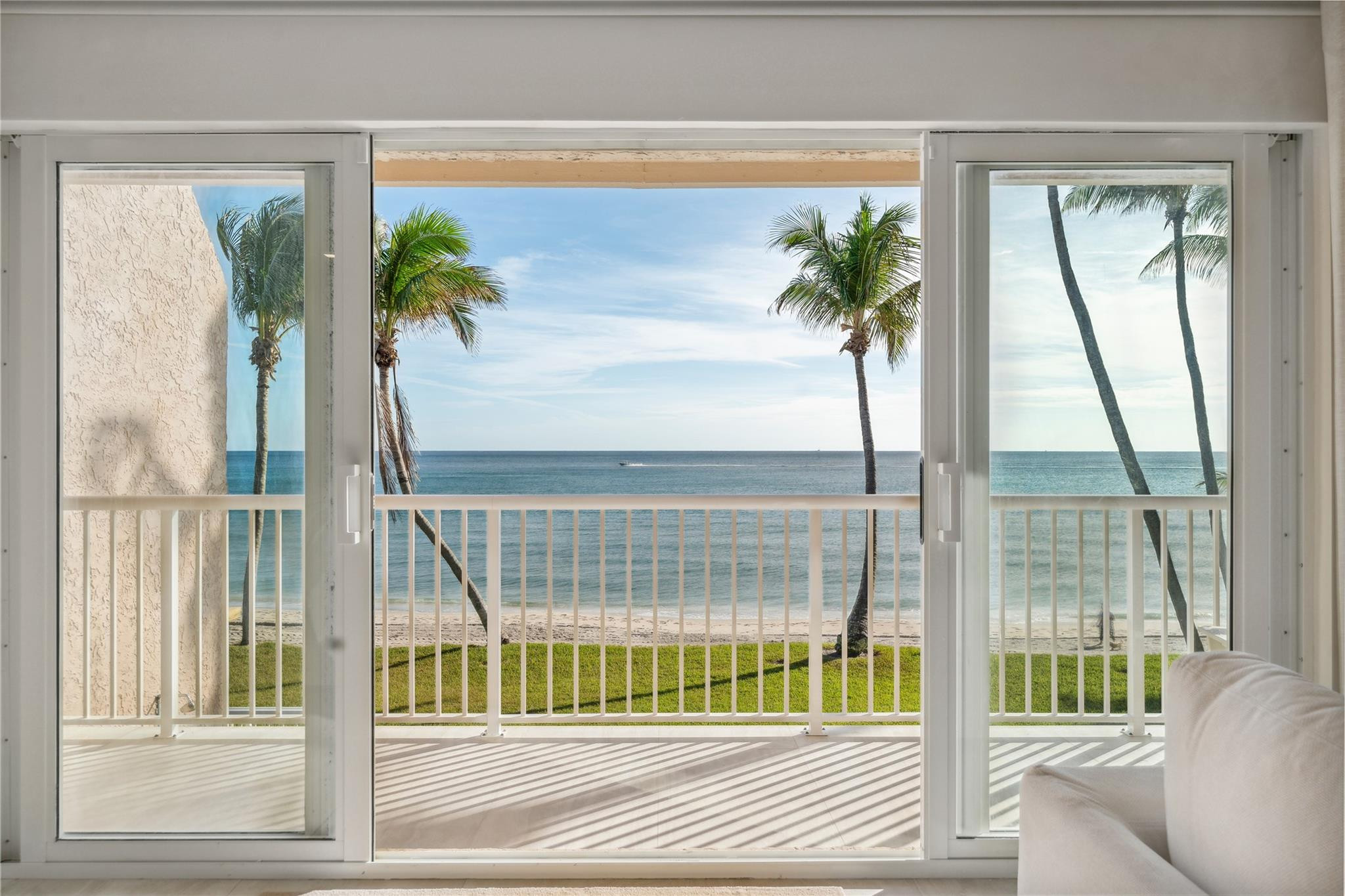 1173 Hillsboro Mile Unit: Unit 2 Building 1