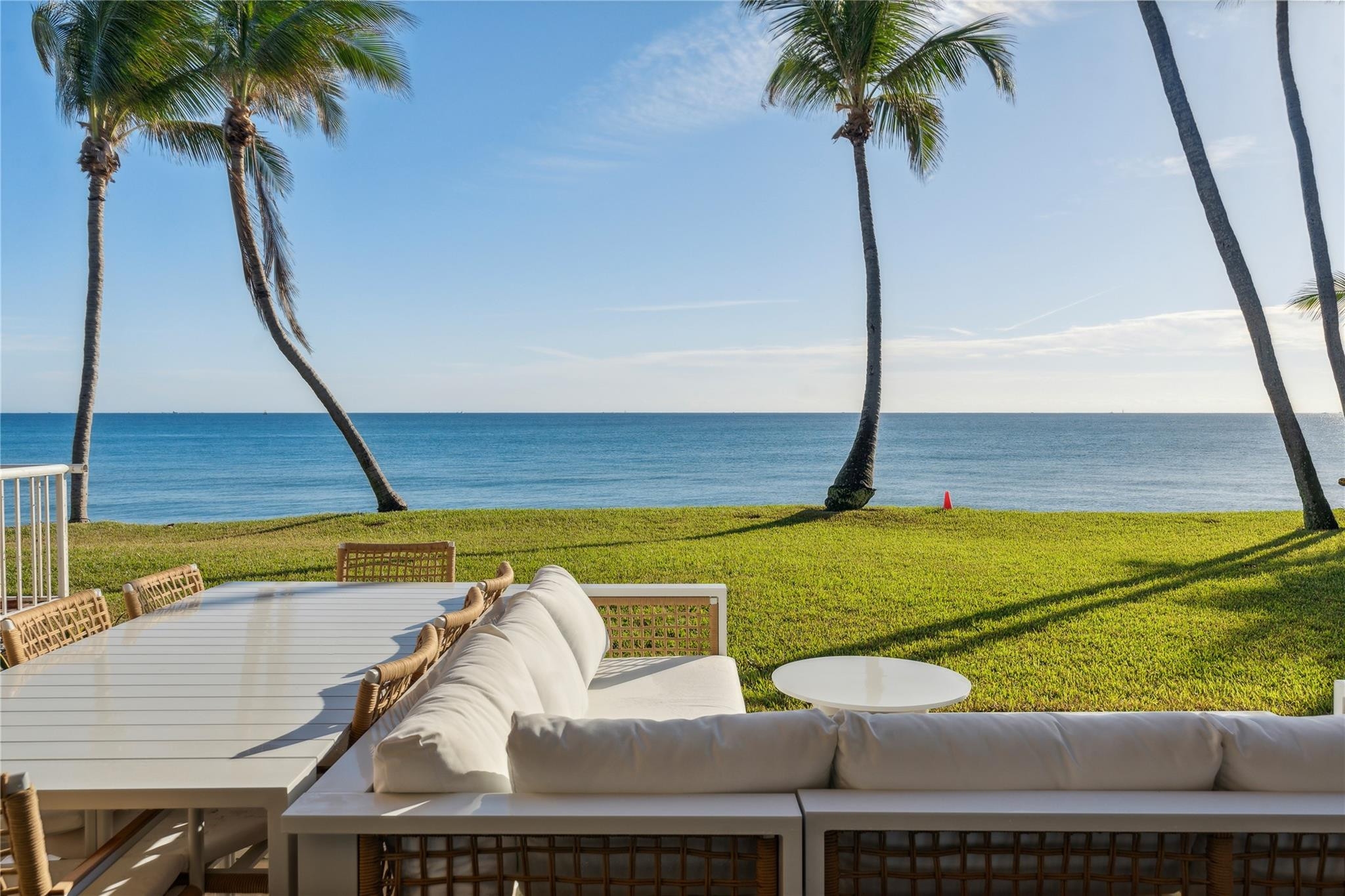 1173 Hillsboro Mile Unit: Unit 2 Building 1