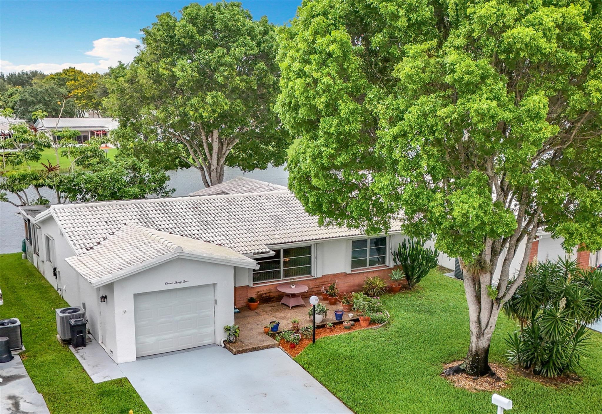 1134 NW 90th Way