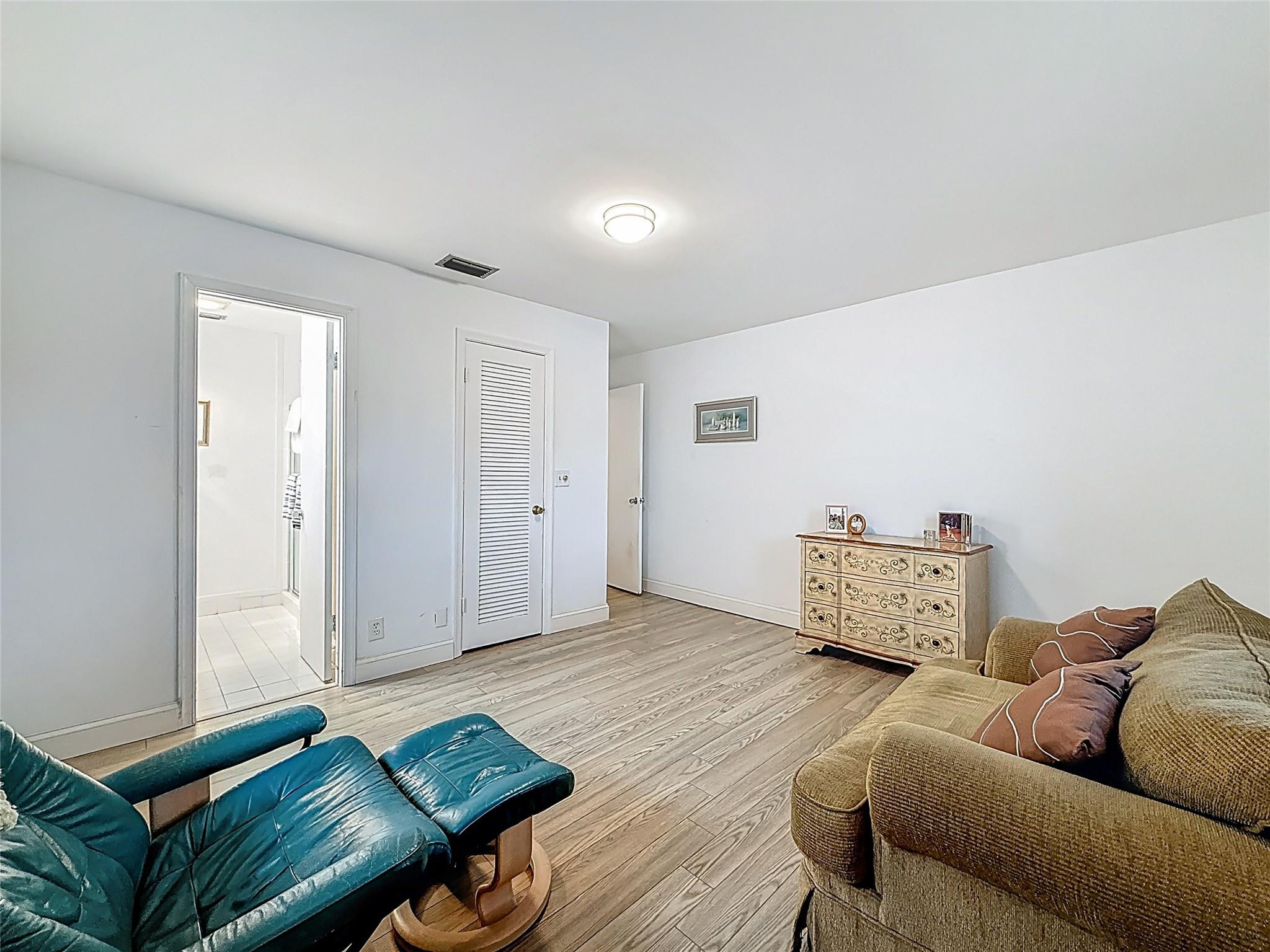 1134 NW 90th Way