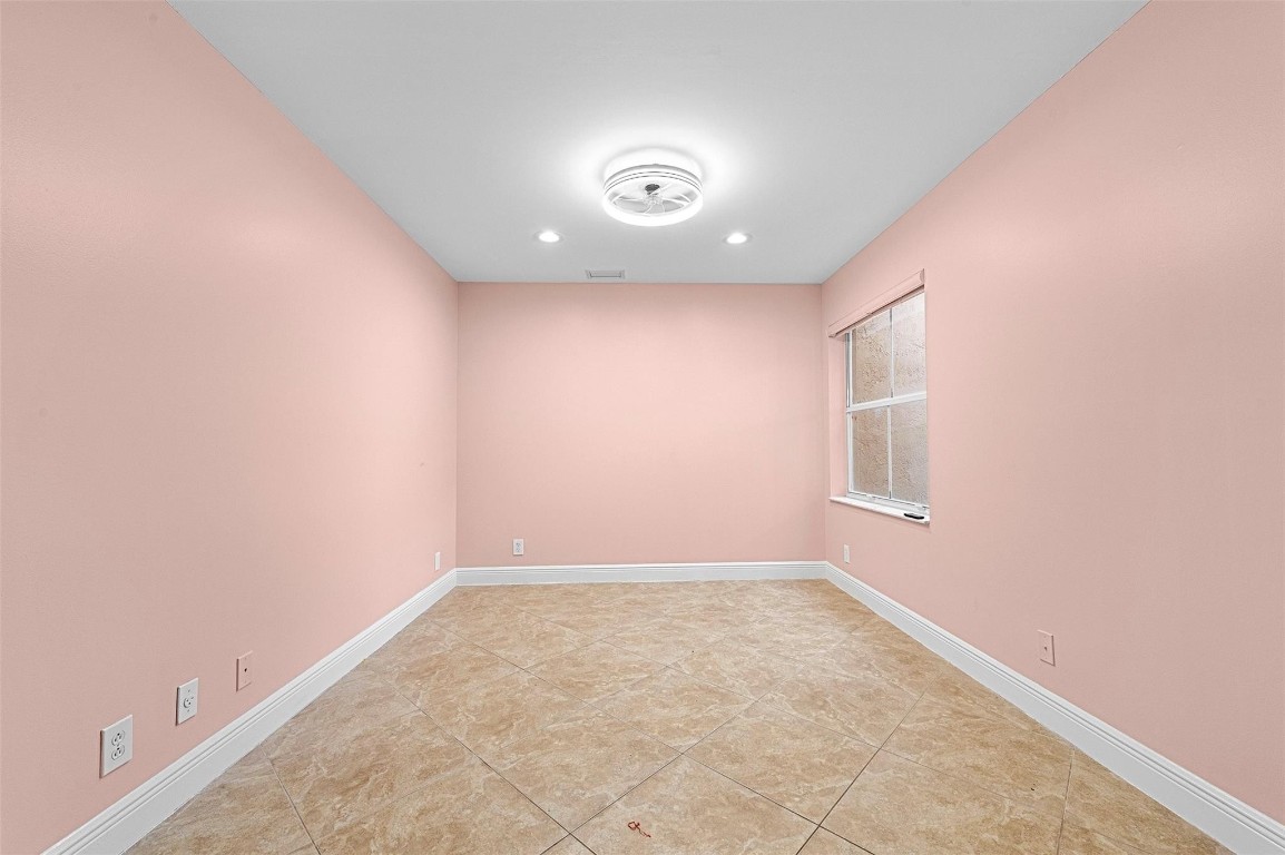 4227 Sabal Ridge Cir