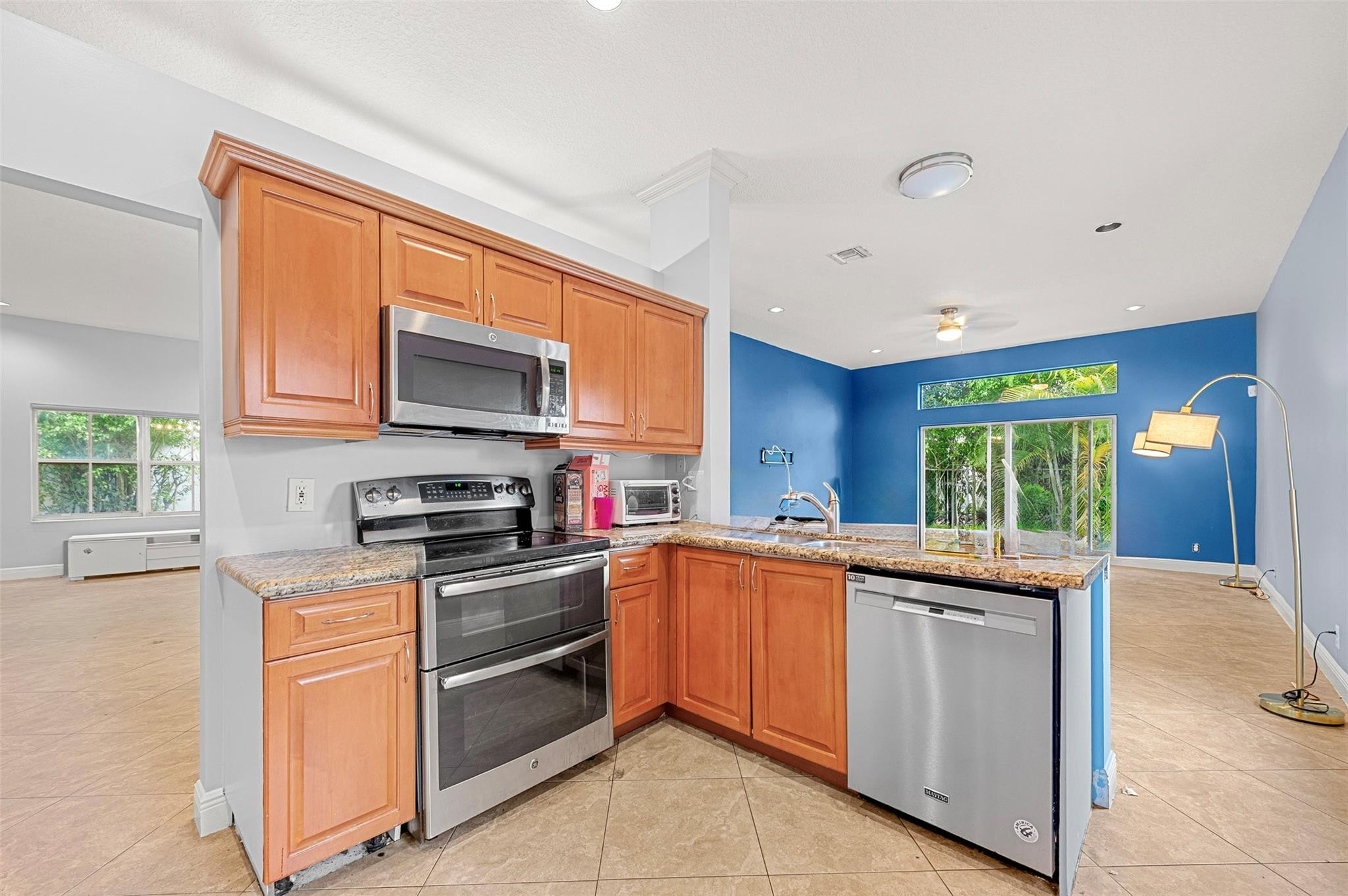 4227 Sabal Ridge Cir