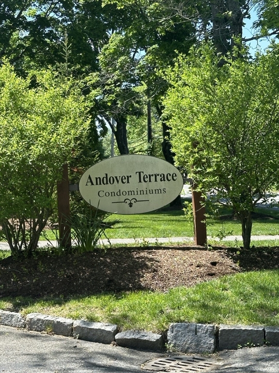 1 Longwood Dr # 4