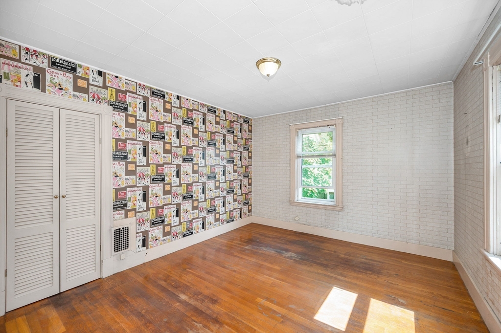 108-110 Ashland St