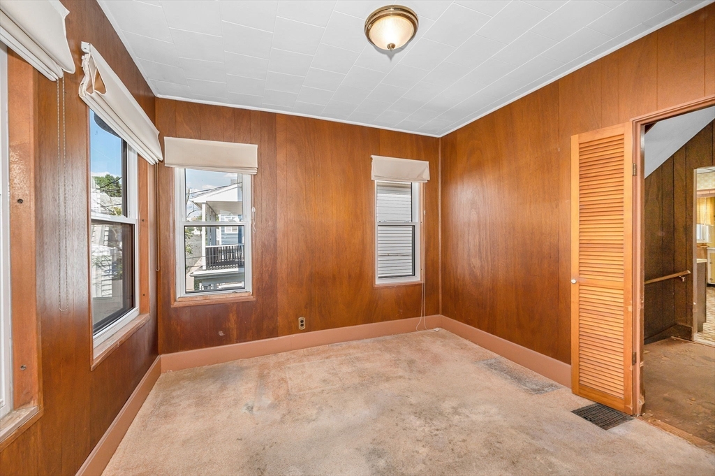 108-110 Ashland St