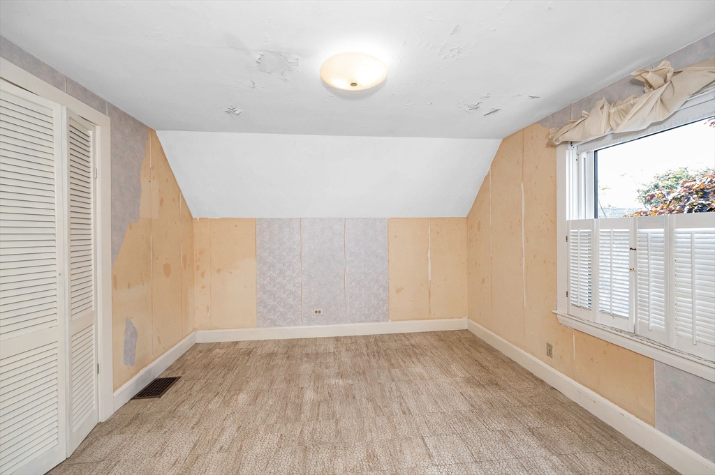 108-110 Ashland St