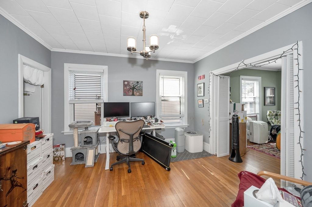 108-110 Ashland St