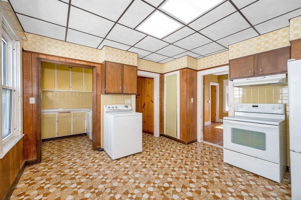 108-110 Ashland St