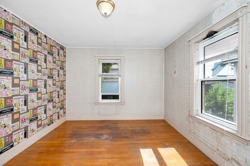 108-110 Ashland St