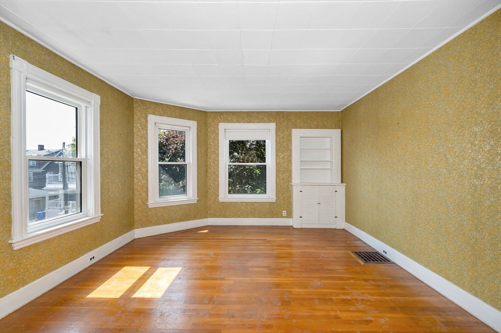 108-110 Ashland St