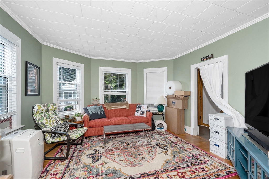 108-110 Ashland St