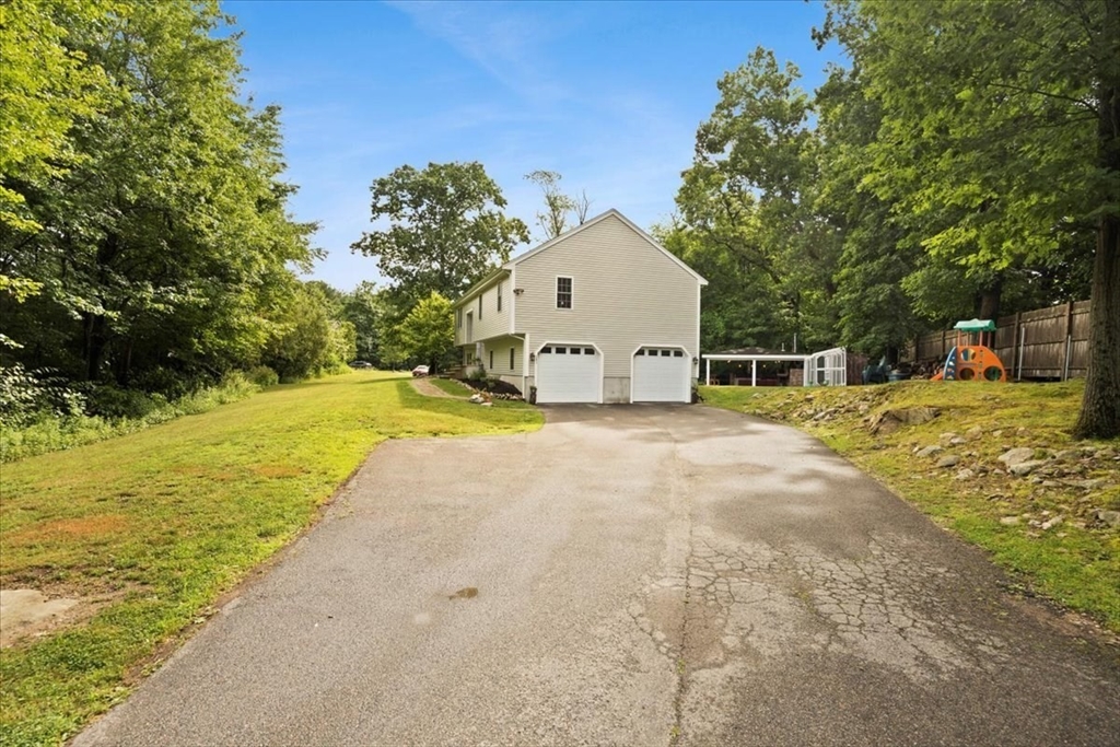 241 Bedford St