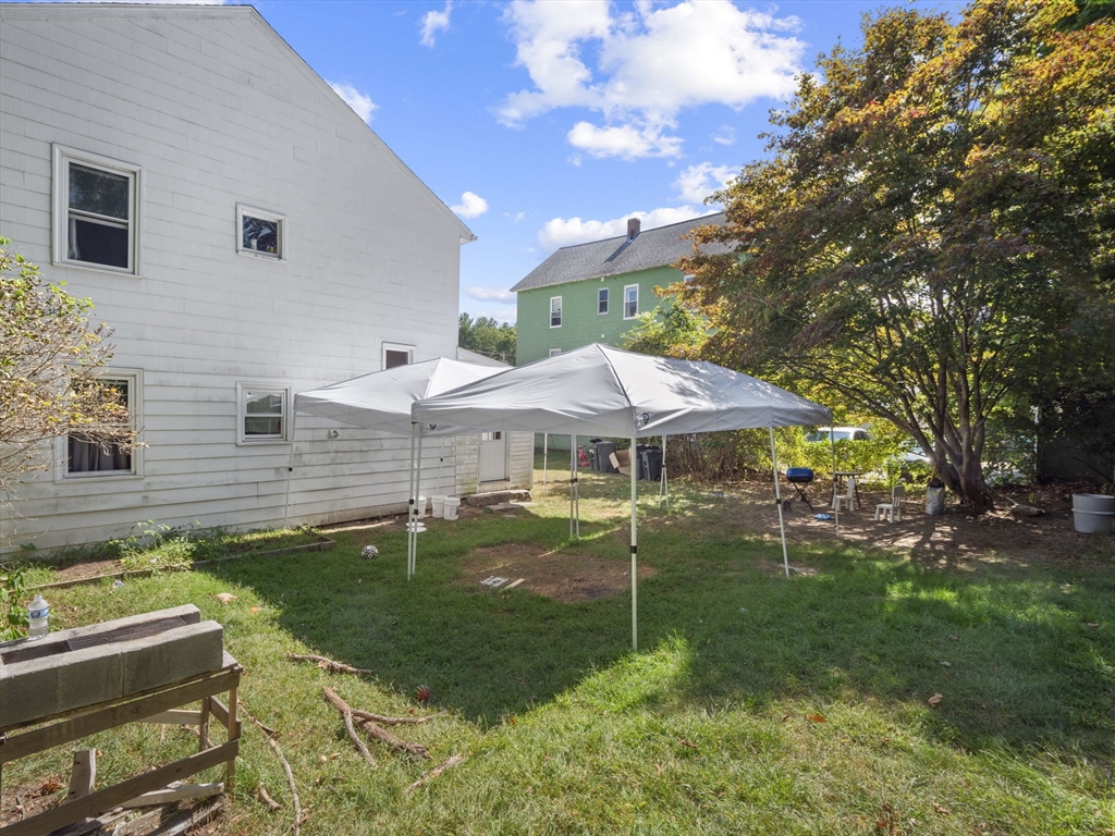 16 Murray Ave
