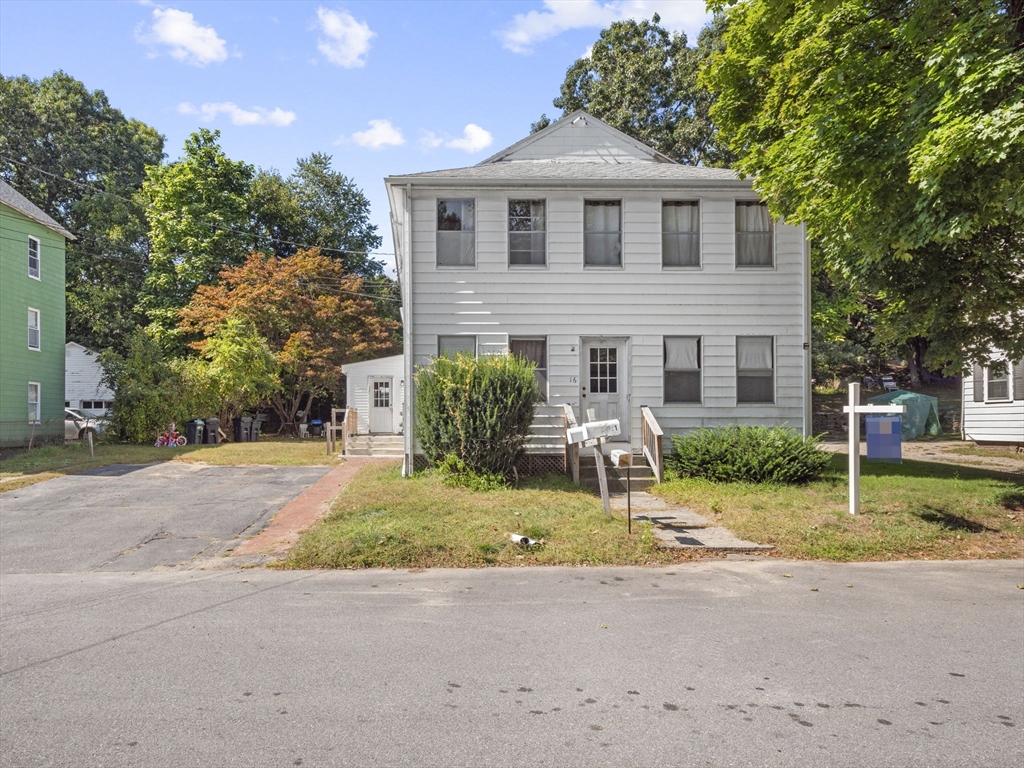 16 Murray Ave