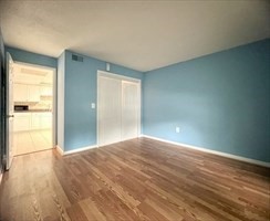 2 Shadowbrook Ln # 4