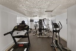 2 Shadowbrook Ln # 4