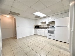 2 Shadowbrook Ln # 4