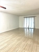 2 Shadowbrook Ln # 4