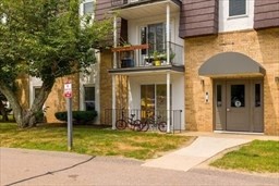 2 Shadowbrook Ln # 4