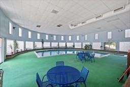 2 Shadowbrook Ln # 4