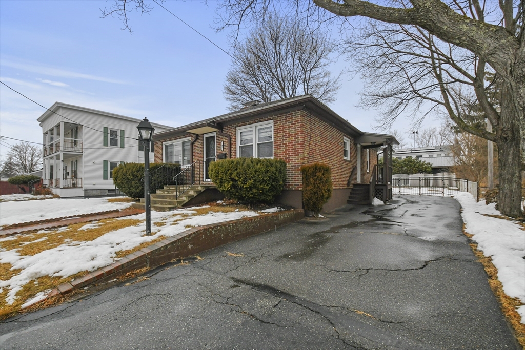 49 Clearview Avenue